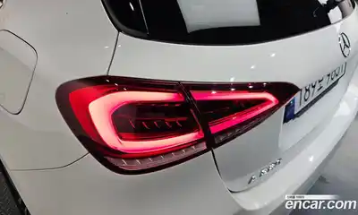 Mercedes-Benz A-Class 2023 2.0 гидро в Москве № 1545006, миниатюра 8