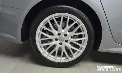 Audi A6 2018 2.0 гидро в Москве № 1546006, миниатюра 5