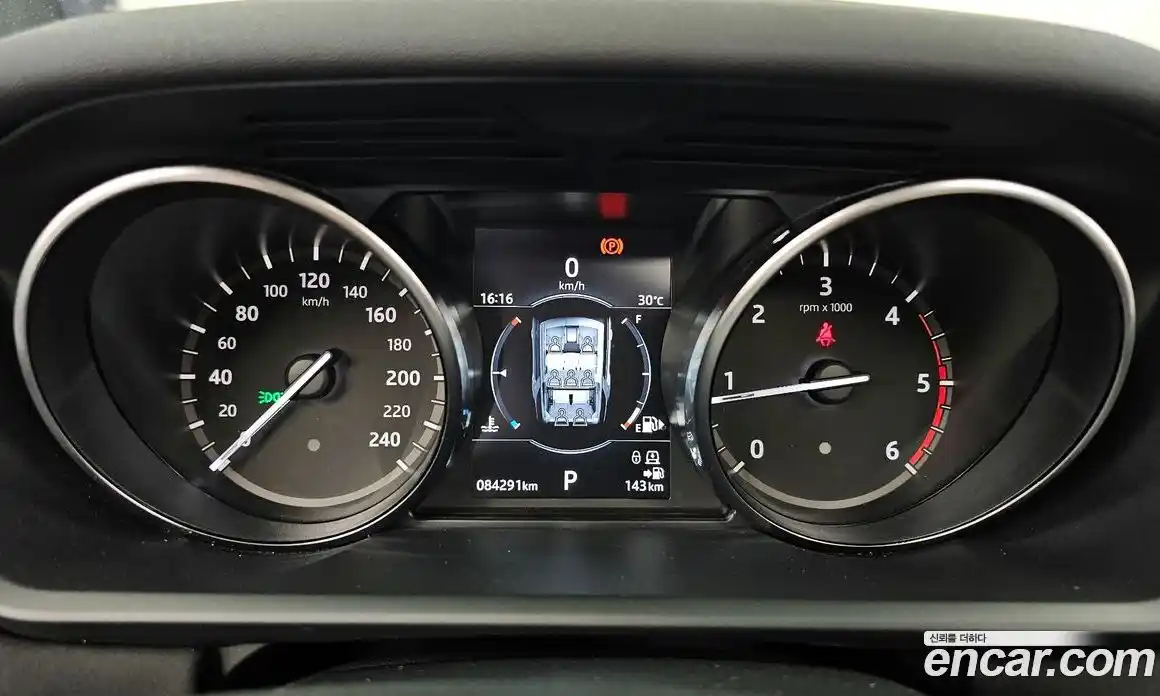 Land Rover Discovery 2018 2.0 гидро в Москве № 1547568, фото 11