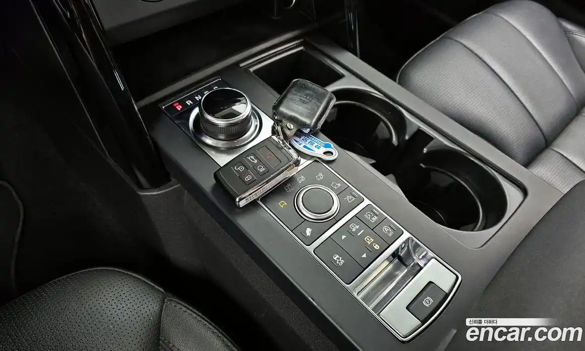 Land Rover Discovery 2018 2.0 гидро в Москве № 1547568, фото 12