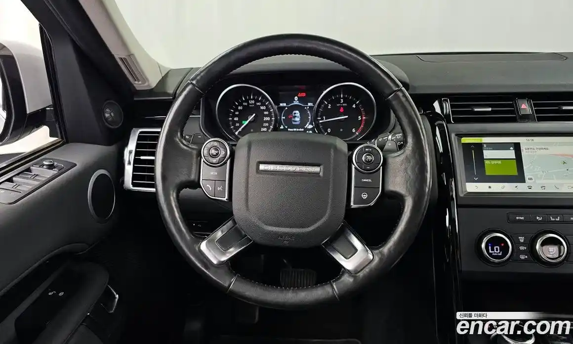 Land Rover Discovery 2018 2.0 гидро в Москве № 1547568, фото 19