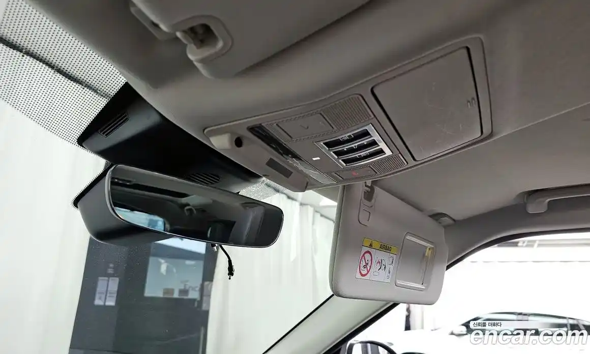 Land Rover Discovery 2018 2.0 гидро в Москве № 1547568, фото 25