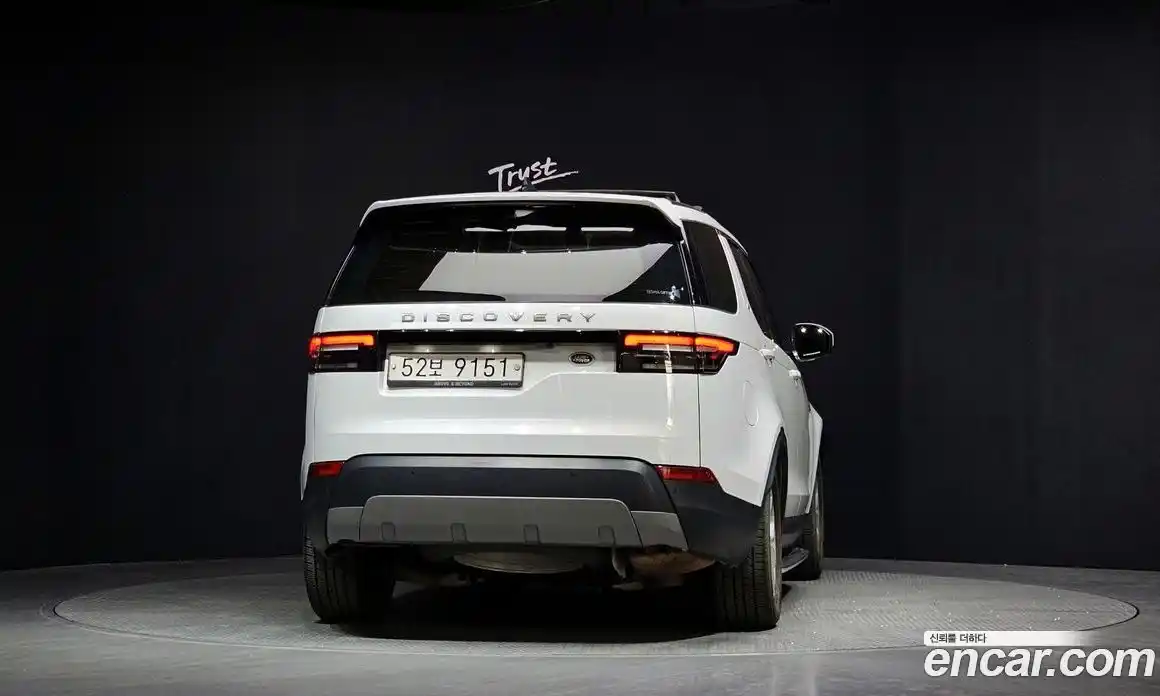 Land Rover Discovery 2018 2.0 гидро в Москве № 1547568, фото 4