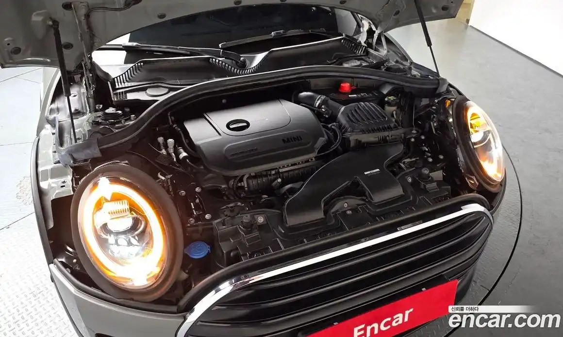 Mini Clubman 2021 1.5 гидро в Москве № 1548000, фото 6