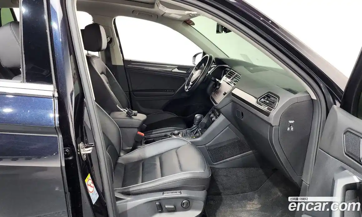 Volkswagen Tiguan 2020 2.0 гидро в Москве № 1549272, фото 16