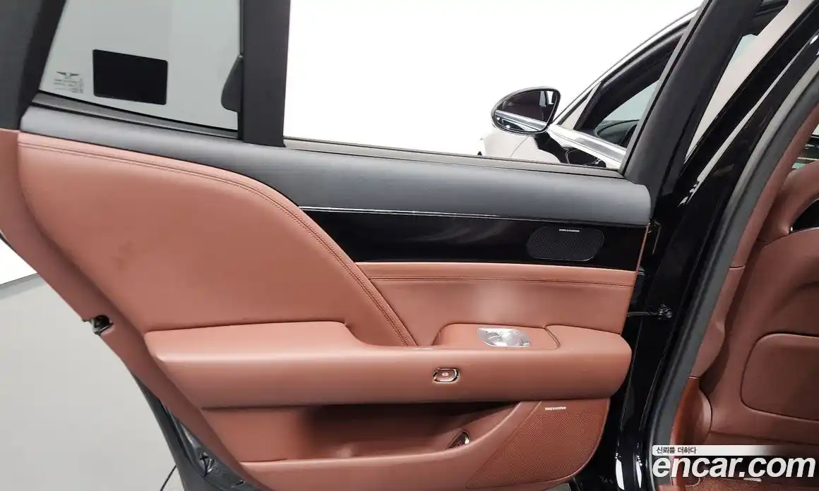 Genesis G90 2024 3.5 гидро в Москве № 1612140, фото 15