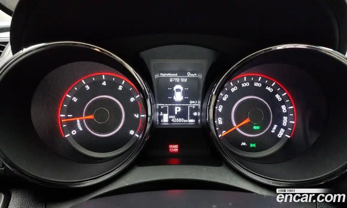 SsangYong TIBOLI 2018 1.6 гидро в Москве № 1612545, фото 11