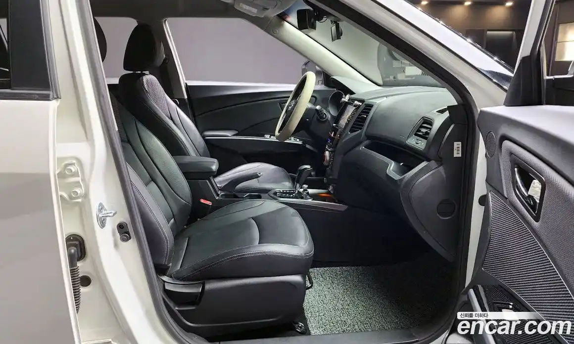 SsangYong TIBOLI 2018 1.6 гидро в Москве № 1612545, фото 16