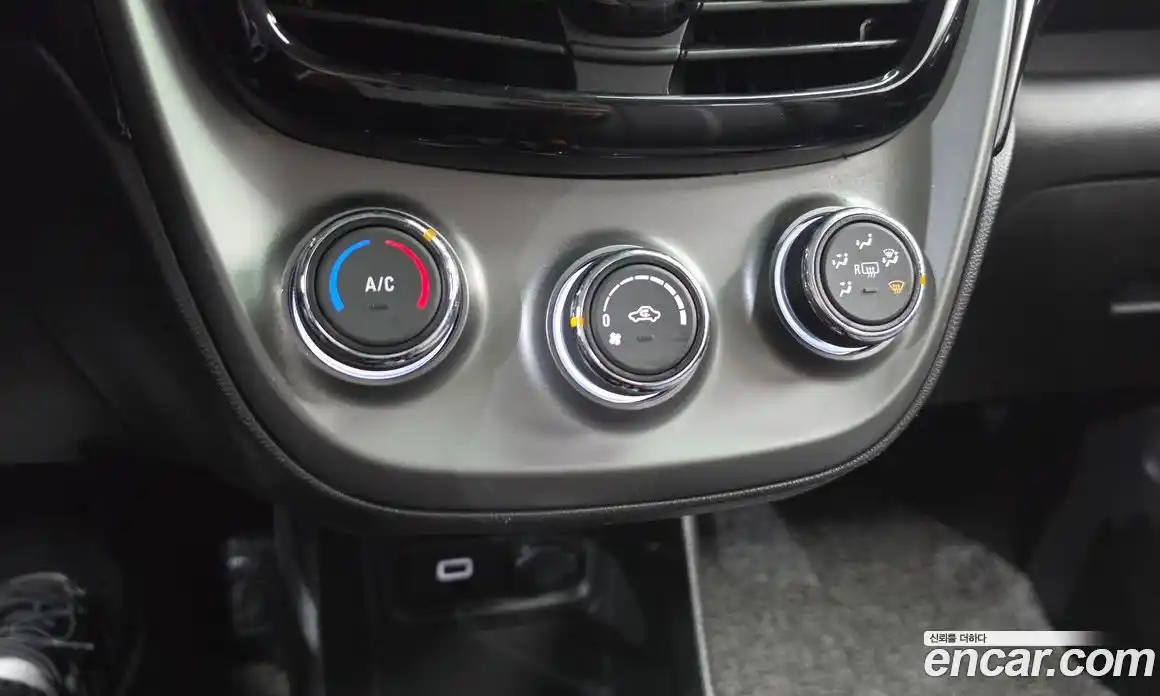 Chevrolet Spark 2020 1.0 гидро в Москве № 1613588, фото 27