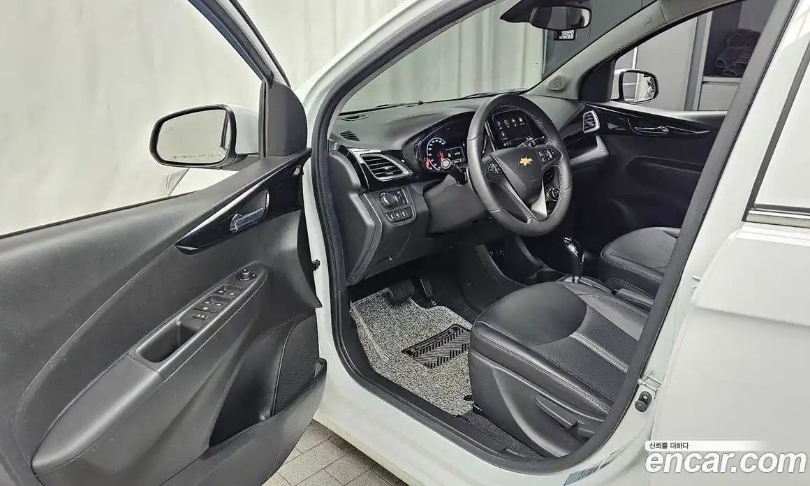 Chevrolet Spark 2022 1.0 гидро в Москве № 1613639, фото 13