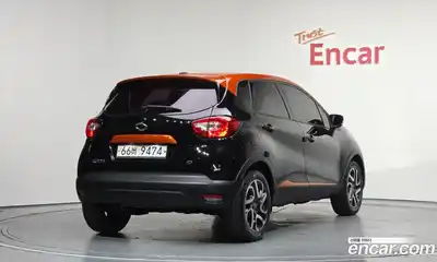 Renault QM3 2015 1.5 гидро в Москве № 1615623, миниатюра 2