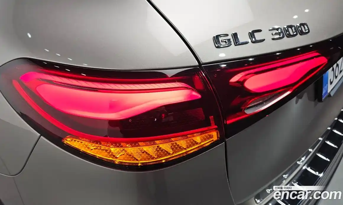 Mercedes-Benz GLC-Class 2024 2.0 гидро в Москве № 1616676, фото 9