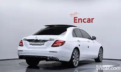 Mercedes-Benz E-Class 2020 3.0 гидро в Москве № 1617260, миниатюра 2