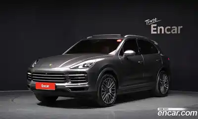 Porsche Cayenne, 2020