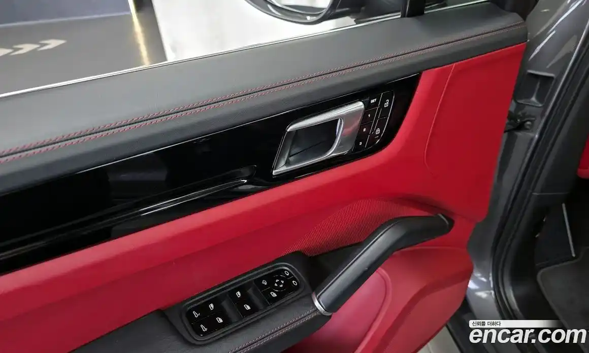 Porsche Cayenne 2020 3.0 гидро в Москве № 1619070, фото 32