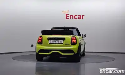 Mini Cooper Convertible 2022 2.0 гидро в Москве № 1622095, миниатюра 4