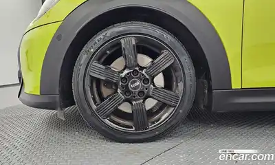 Mini Cooper Convertible 2022 2.0 гидро в Москве № 1622095, миниатюра 5