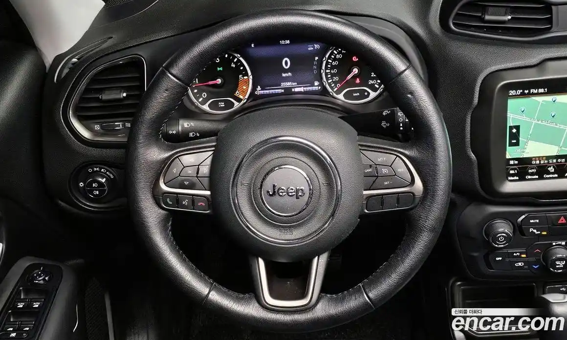 Jeep Renegade 2020 1.6 гидро в Москве № 1623798, фото 21