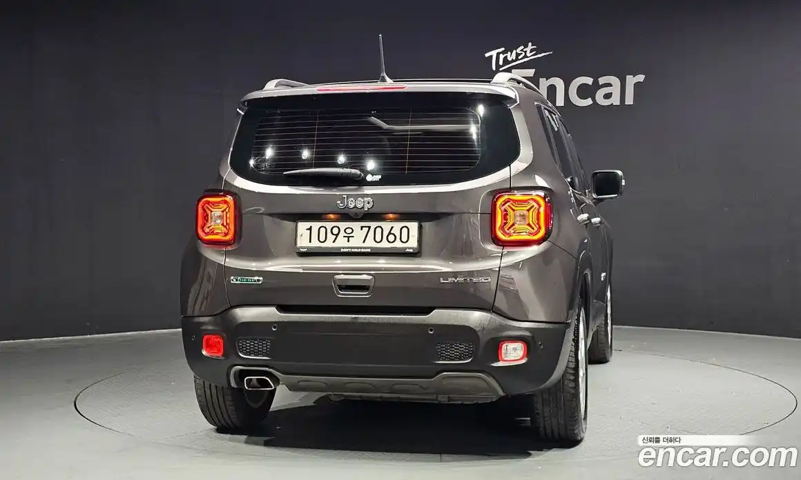 Jeep Renegade 2020 1.6 гидро в Москве № 1623798, фото 4