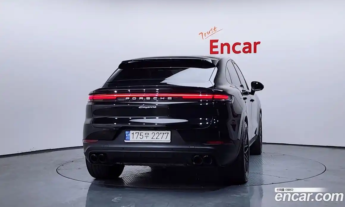 Porsche Cayenne 2024 3.0 гидро в Москве № 164960, фото 4
