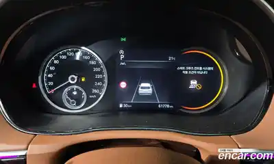 Genesis GV70 2022 2.5 гидро в Москве № 1685422, миниатюра 11