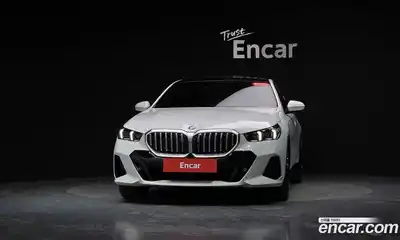 BMW 5-Series 2025 2.0 гидро в Москве № 1689536, миниатюра 2