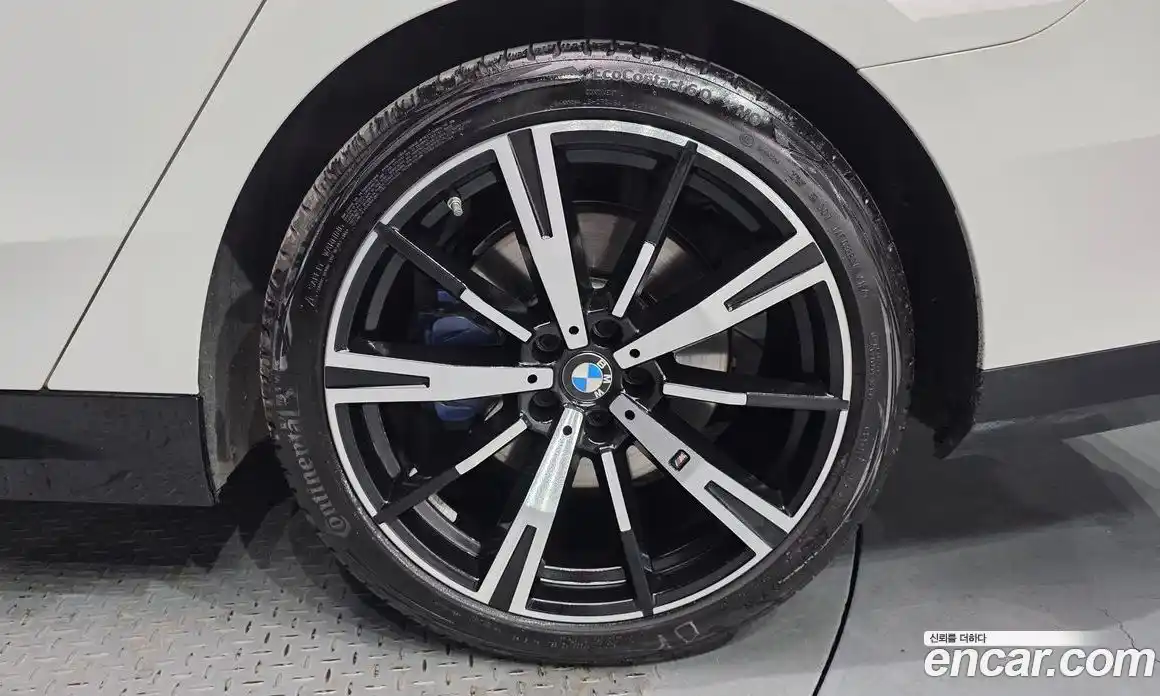 BMW 5-Series 2025 2.0 гидро в Москве № 1689536, фото 4