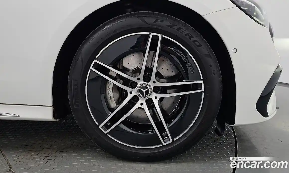 Mercedes-Benz E-Class 2024 2.0 гидро в Москве № 1690078, фото 6