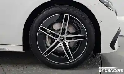 Mercedes-Benz E-Class 2024 2.0 гидро в Москве № 1690078, миниатюра 6