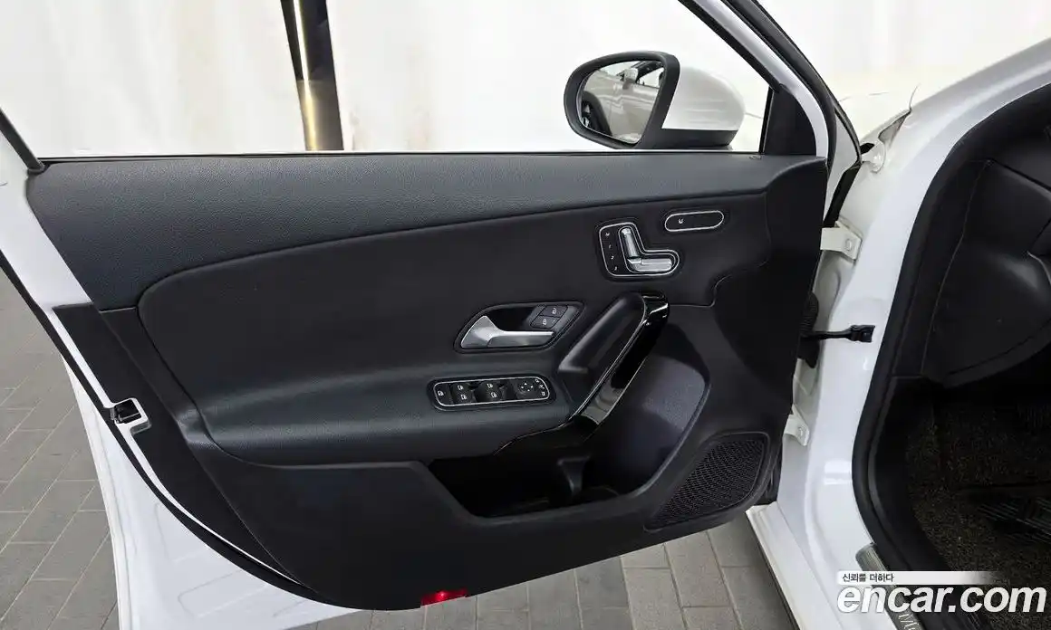Mercedes-Benz A-Class 2020 2.0 гидро в Москве № 1690168, фото 14