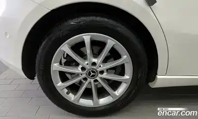 Mercedes-Benz A-Class 2020 2.0 гидро в Москве № 1690168, миниатюра 5