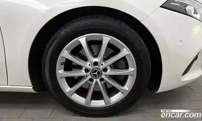 Mercedes-Benz A-Class 2020 2.0 гидро в Москве № 1690168, миниатюра 7