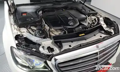 Mercedes-Benz E-Class 2019 1.9 гидро в Москве № 1690568, миниатюра 6