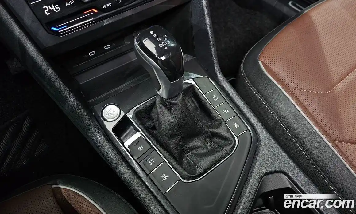 Volkswagen Tiguan 2023 2.0 гидро в Москве № 1693121, фото 12