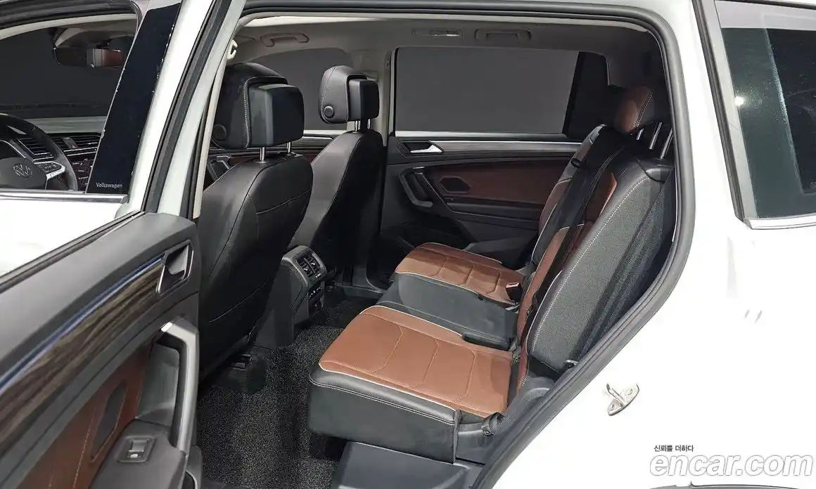 Volkswagen Tiguan 2023 2.0 гидро в Москве № 1693121, фото 22