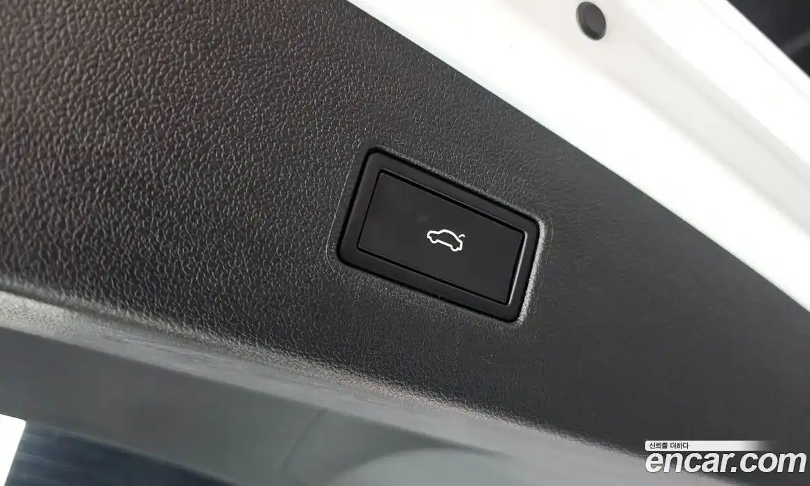 Volkswagen Tiguan 2023 2.0 гидро в Москве № 1693121, фото 25