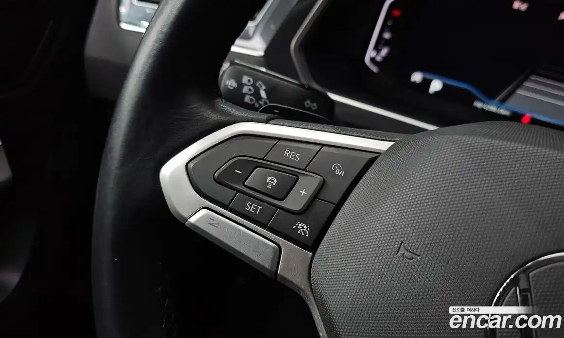 Volkswagen Tiguan 2023 2.0 гидро в Москве № 1693121, фото 29