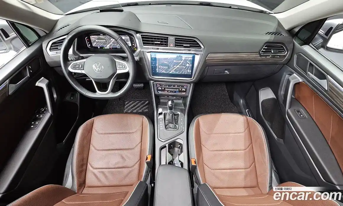 Volkswagen Tiguan 2023 2.0 гидро в Москве № 1693121, фото 10