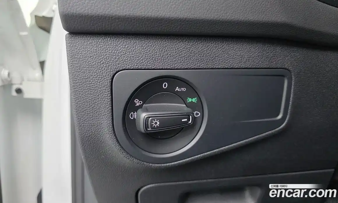 Volkswagen Tiguan 2022 2.0 гидро в Москве № 1693169, фото 29