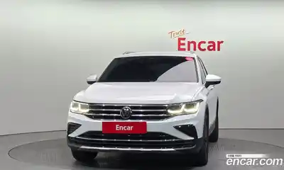 Volkswagen Tiguan 2022 2.0 гидро в Москве № 1693169, миниатюра 3
