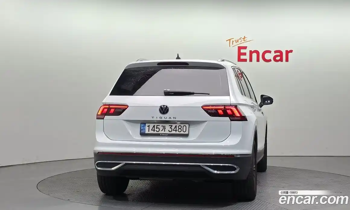 Volkswagen Tiguan 2022 2.0 гидро в Москве № 1693169, фото 4