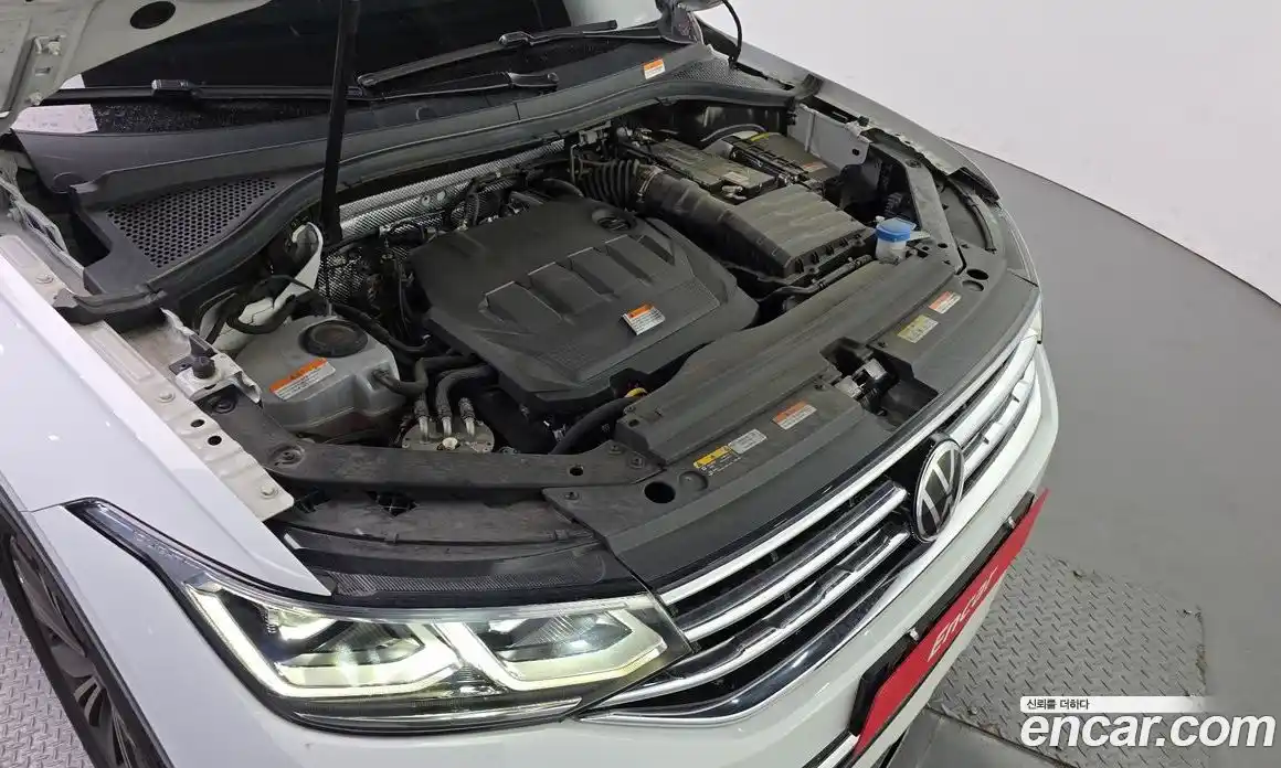 Volkswagen Tiguan 2022 2.0 гидро в Москве № 1693169, фото 6