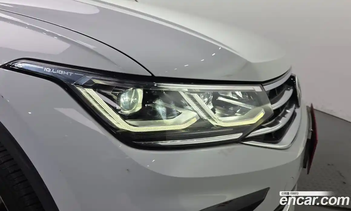 Volkswagen Tiguan 2022 2.0 гидро в Москве № 1693169, фото 8