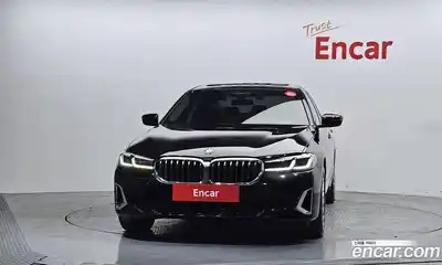 BMW 5-Series 2022 2.0 гидро в Москве № 1758386, миниатюра 3