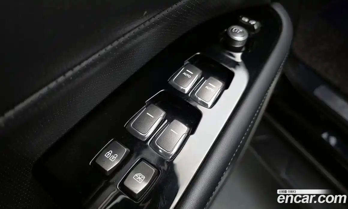 SsangYong Rexton 2017 2.2 гидро в Москве № 1759289, фото 28
