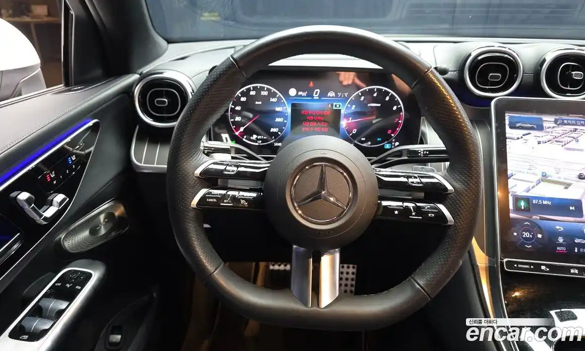 Mercedes-Benz GLC-Class 2024 2.0 гидро в Москве № 1762446, фото 19