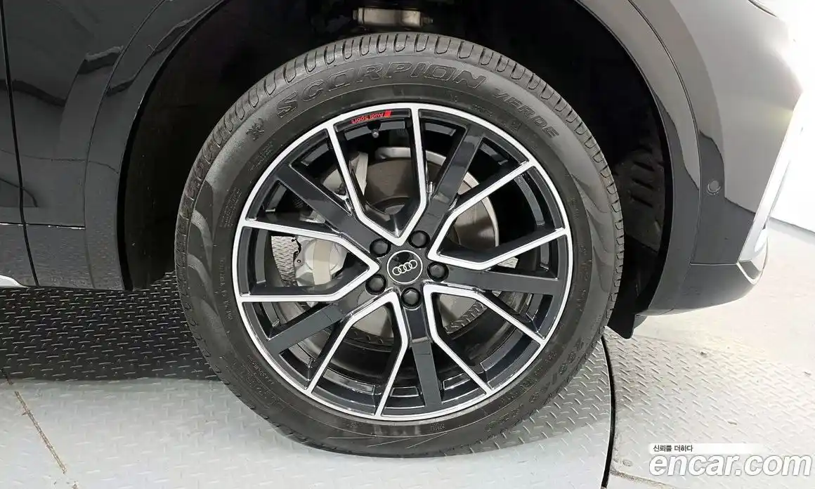 Audi Q5 2024 2.0 гидро в Москве № 1762892, фото 7