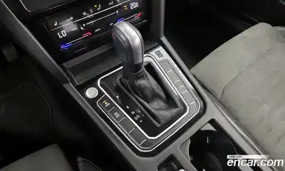Volkswagen Passat 2022 2.0 гидро в Москве № 1765157, миниатюра 12