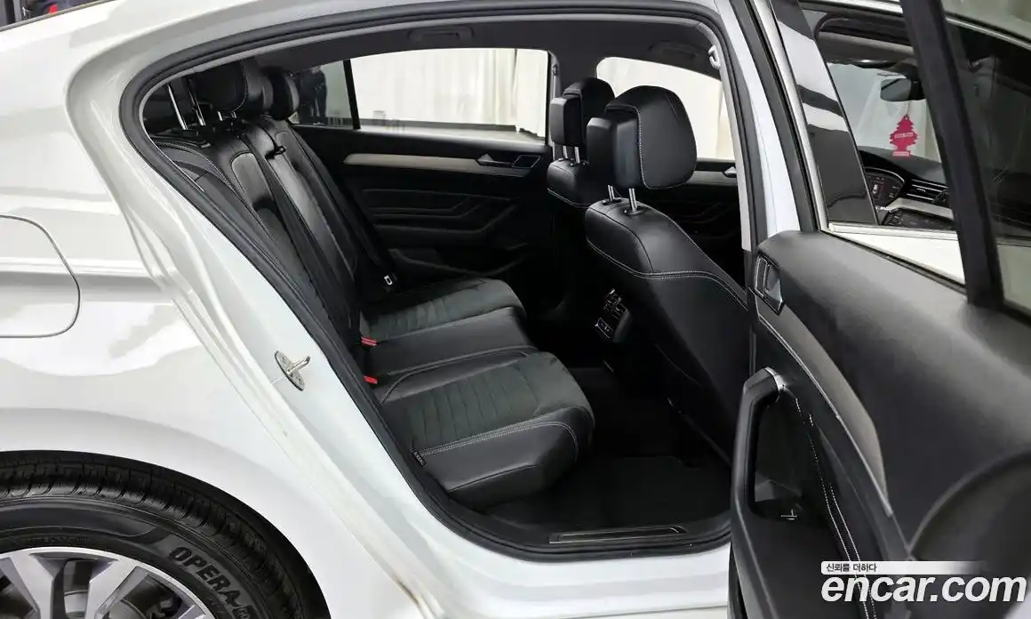 Volkswagen Passat 2022 2.0 гидро в Москве № 1765157, фото 18