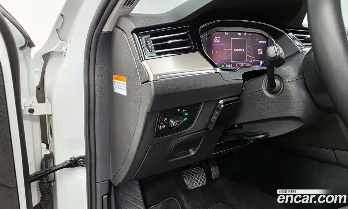 Volkswagen Passat 2022 2.0 гидро в Москве № 1765157, фото 23